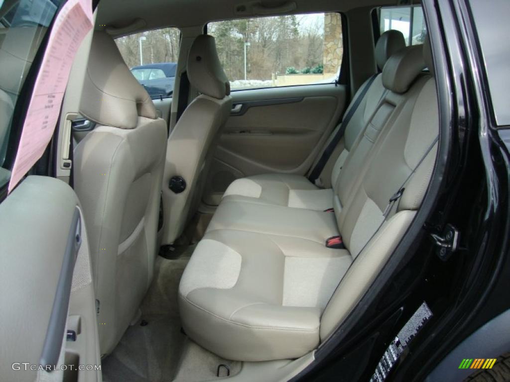 Taupe Interior 2005 Volvo XC70 AWD Photo #45248408