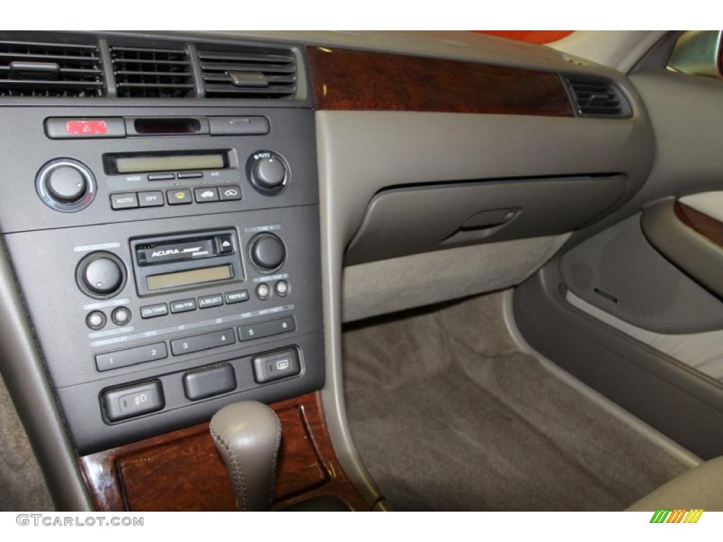 1998 Acura RL 3.5 Sedan Controls Photo #45248956
