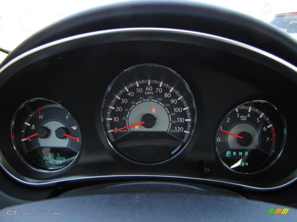2011 Chrysler 200 Limited Gauges Photo #45250152