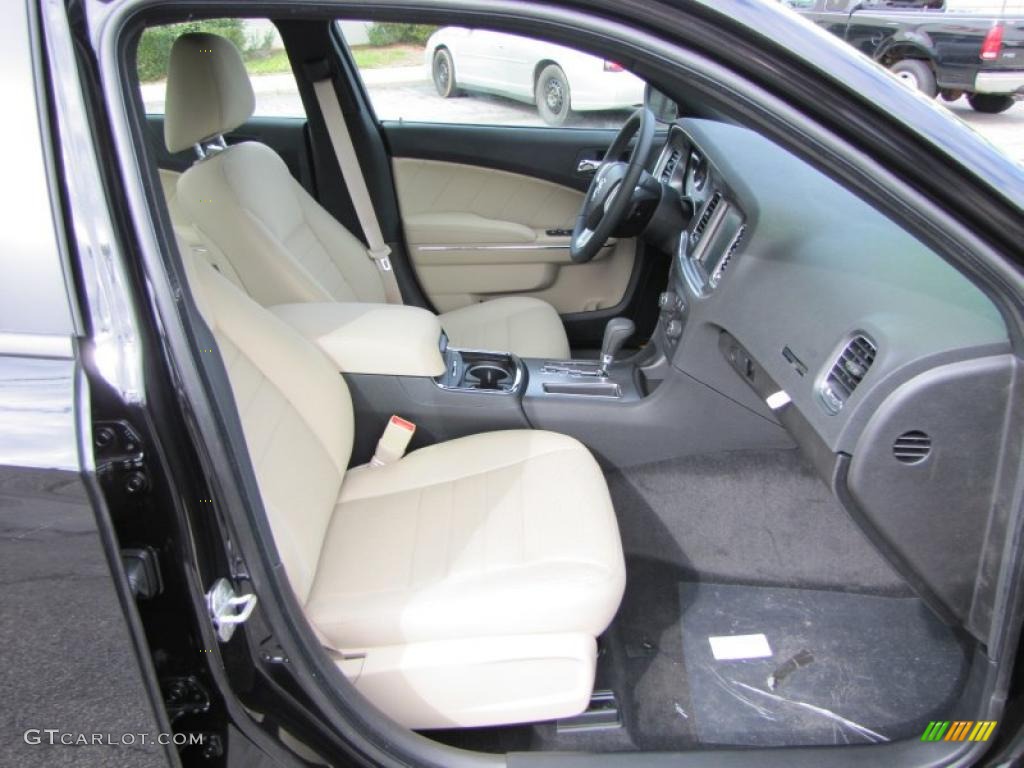 Black/Light Frost Beige Interior 2011 Dodge Charger R/T Plus Photo #45250292