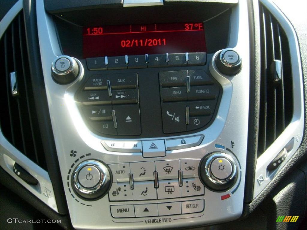 2011 GMC Terrain SLE AWD Controls Photo #45251100