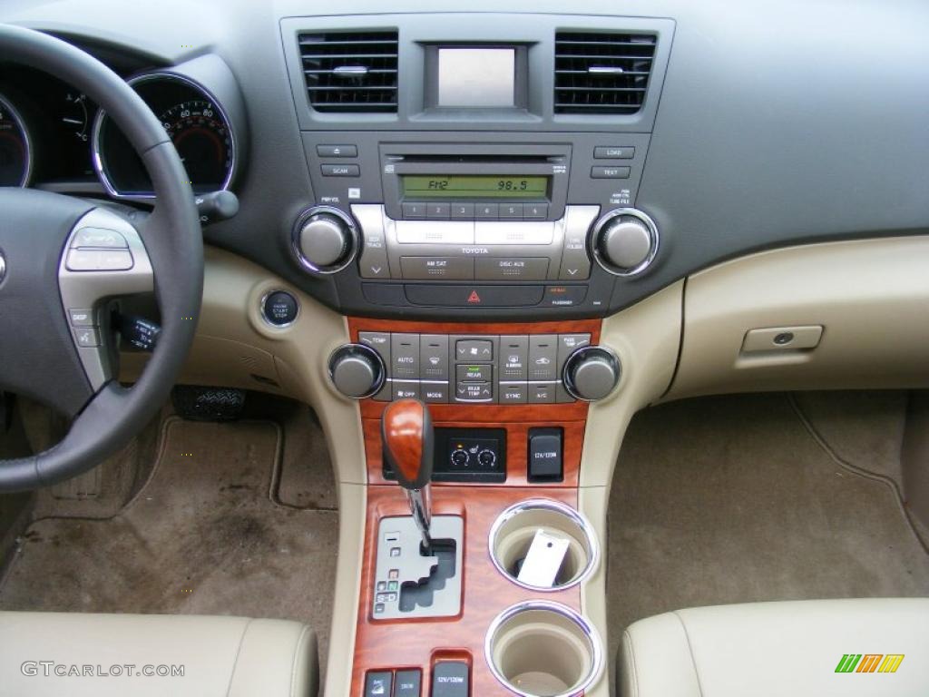 2009 Toyota Highlander Limited 4WD Controls Photo #45251444