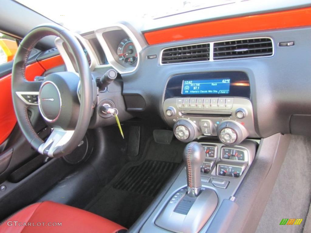 2010 Chevrolet Camaro SS/RS Coupe Black/Inferno Orange Dashboard Photo #45254263