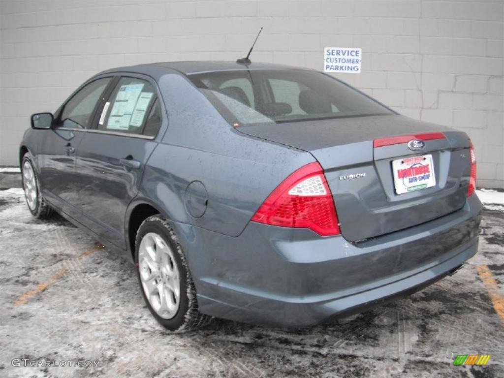 2011 Fusion SE - Steel Blue Metallic / Charcoal Black photo #6