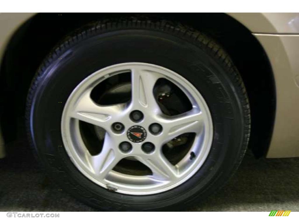 2001 Pontiac Bonneville SE Wheel Photo #45254585