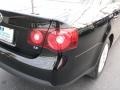 Black - Jetta SE Sedan Photo No. 9