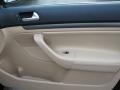 Black - Jetta SE Sedan Photo No. 17