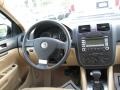 Black - Jetta SE Sedan Photo No. 18