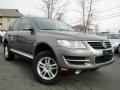 Alaska Grey Metallic - Touareg 2 VR6 Photo No. 1