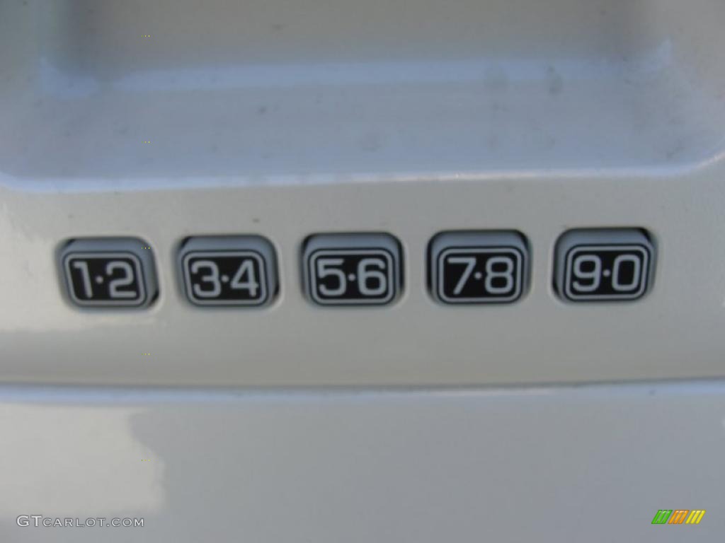 2011 F150 Lariat SuperCrew - White Platinum Metallic Tri-Coat / Pale Adobe photo #16