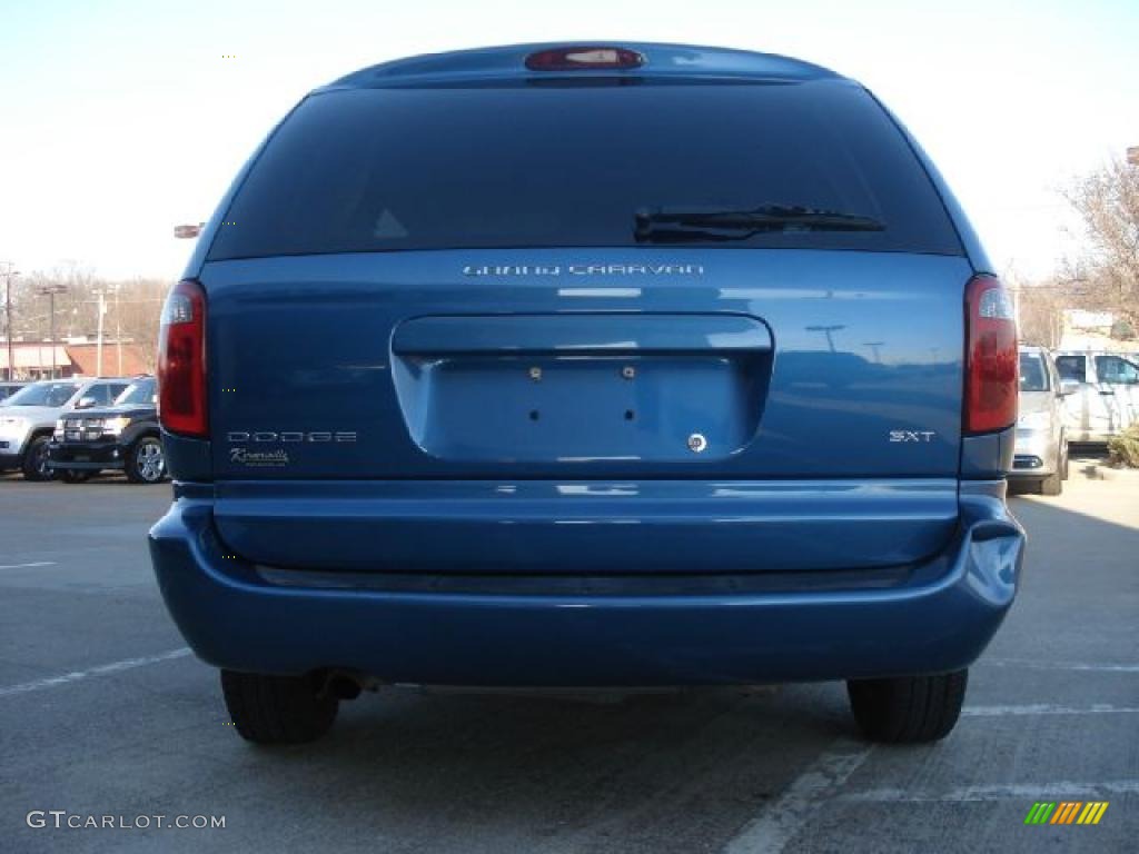 2006 Grand Caravan SXT - Atlantic Blue Pearl / Medium Slate Gray photo #4