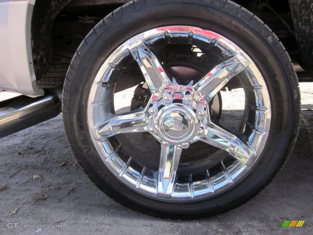 2004 Ford F350 Super Duty XLT Crew Cab Custom Wheels Photo #45258419