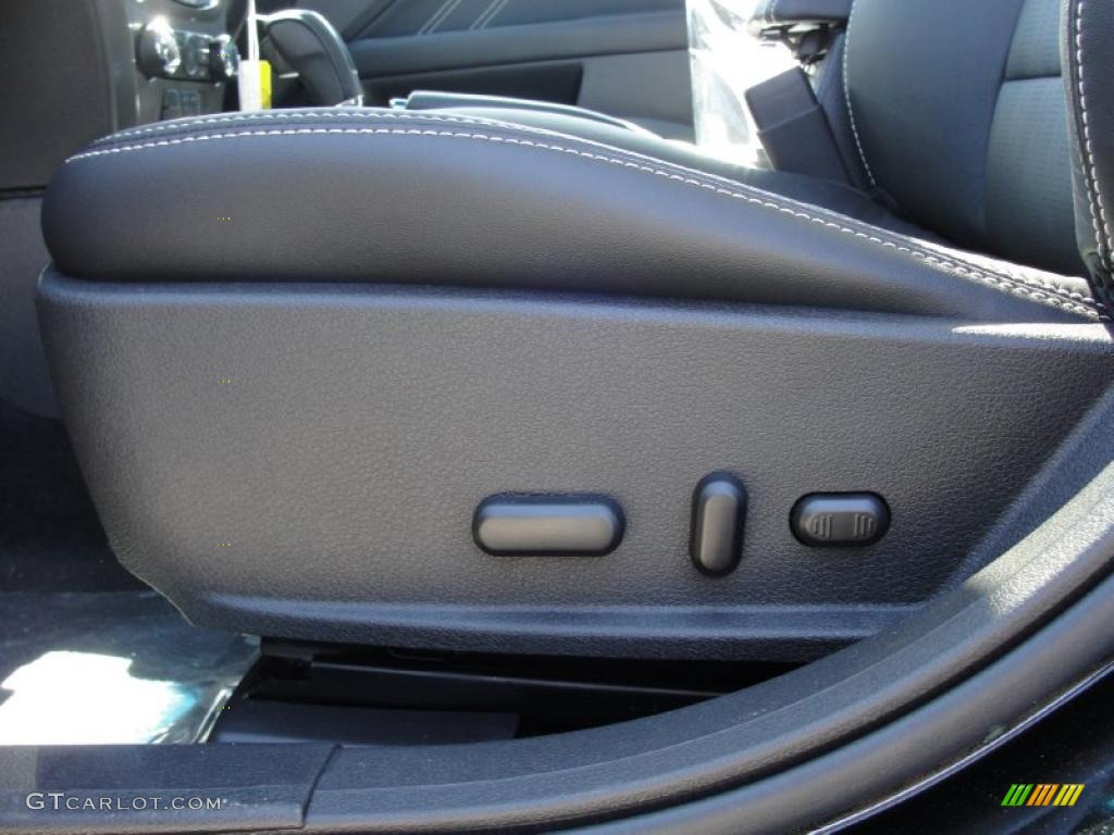 2011 Fusion Sport - Tuxedo Black Metallic / Sport Black/Charcoal Black photo #24