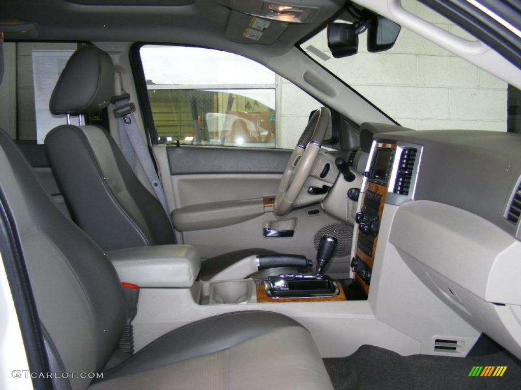Dark Khaki/Light Graystone Interior 2008 Jeep Grand Cherokee Limited 4x4 Photo #45259404