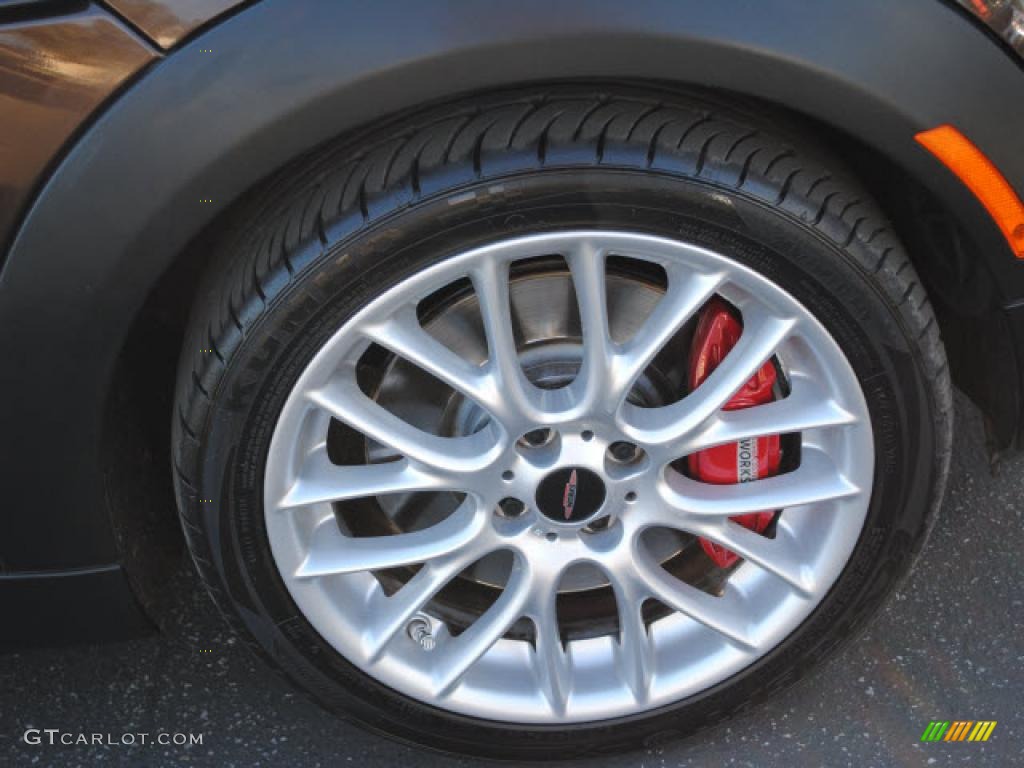 2009 Mini Cooper John Cooper Works Clubman Wheel Photo #45259852