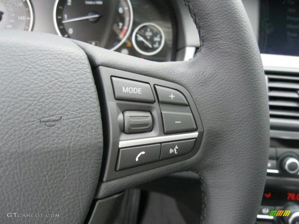 2011 BMW 5 Series 535i Sedan Controls Photo #45264427