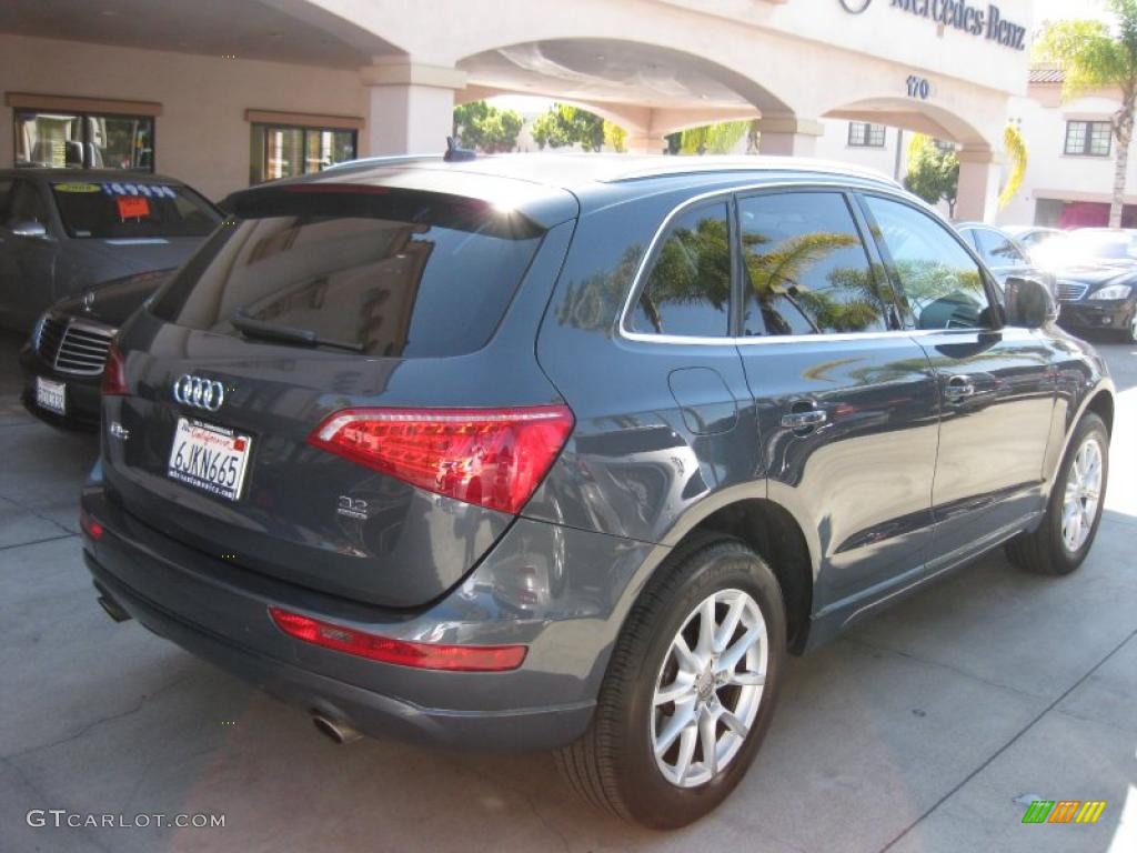 2009 Q5 3.2 Premium quattro - Meteor Gray Pearl Effect / Black photo #2