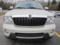 2004 Oxford White Lincoln Navigator Ultimate  photo #2