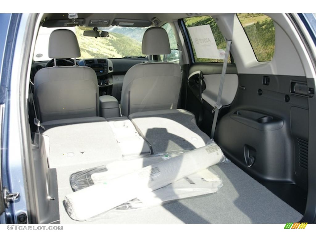 2011 Toyota RAV4 I4 4WD Trunk Photo #45271660