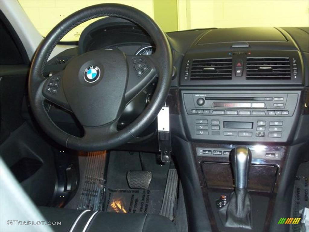 2007 BMW X3 3.0si Controls Photo #45273702