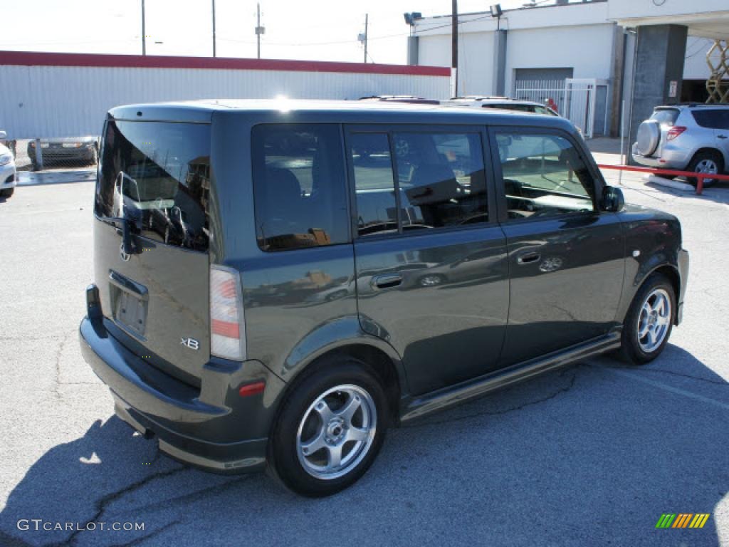 2005 xB  - Camouflage Green / Dark Charcoal photo #4
