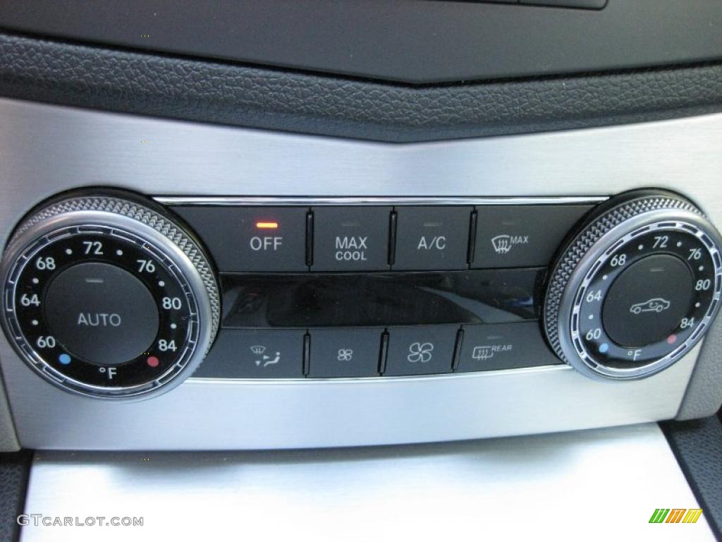 2008 Mercedes-Benz C 300 Sport Controls Photo #45278313
