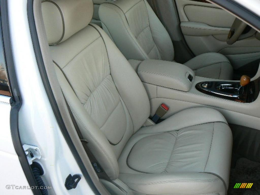 Sand Interior 2004 Jaguar XJ Vanden Plas Photo #45282903