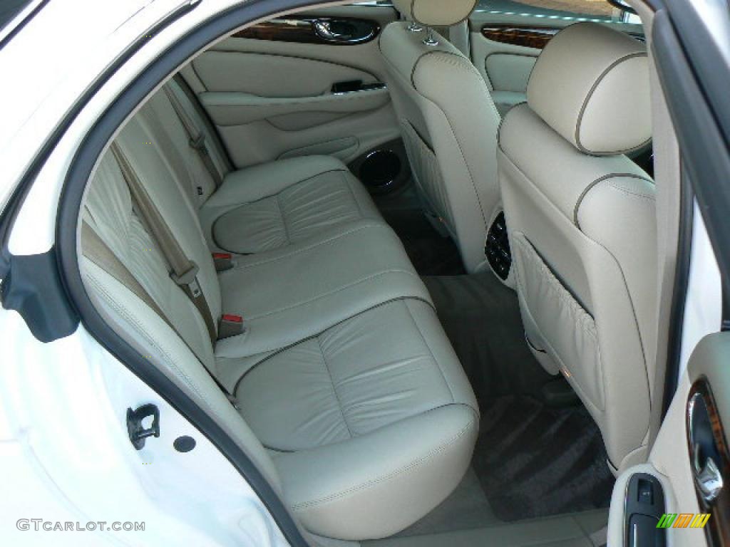 Sand Interior 2004 Jaguar XJ Vanden Plas Photo #45282963
