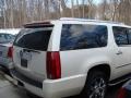 White Diamond - Escalade ESV AWD Photo No. 7