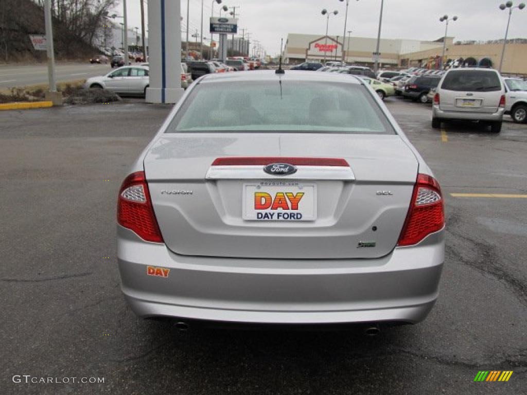 2010 Fusion SEL V6 - Brilliant Silver Metallic / Medium Light Stone photo #7