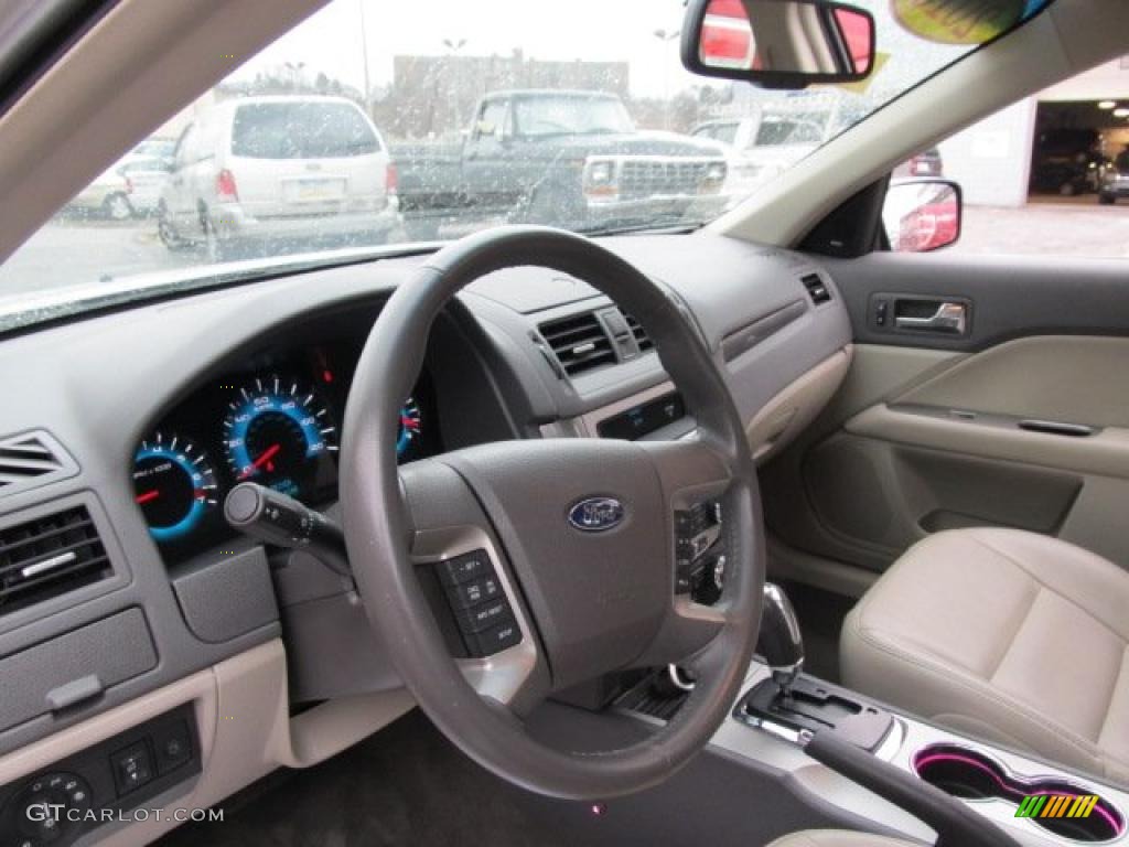 2010 Fusion SEL V6 - Brilliant Silver Metallic / Medium Light Stone photo #10