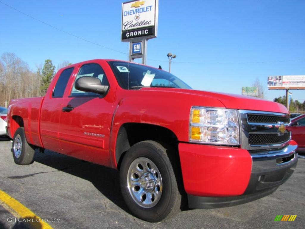 2011 Silverado 1500 LS Extended Cab - Victory Red / Dark Titanium photo #1
