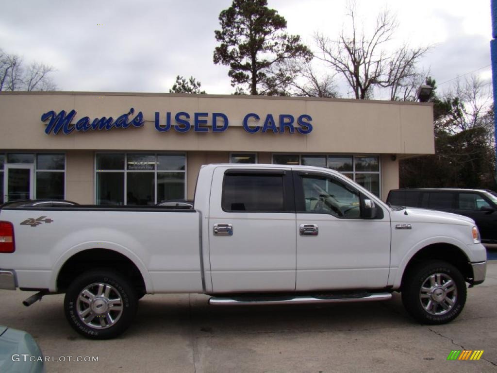 2006 F150 Lariat SuperCrew 4x4 - Oxford White / Tan photo #9
