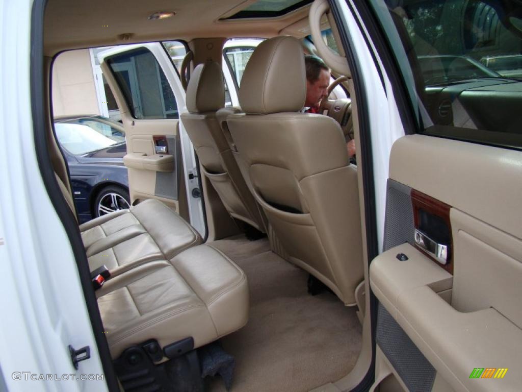 2006 F150 Lariat SuperCrew 4x4 - Oxford White / Tan photo #17