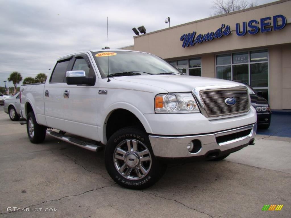 2006 F150 Lariat SuperCrew 4x4 - Oxford White / Tan photo #32