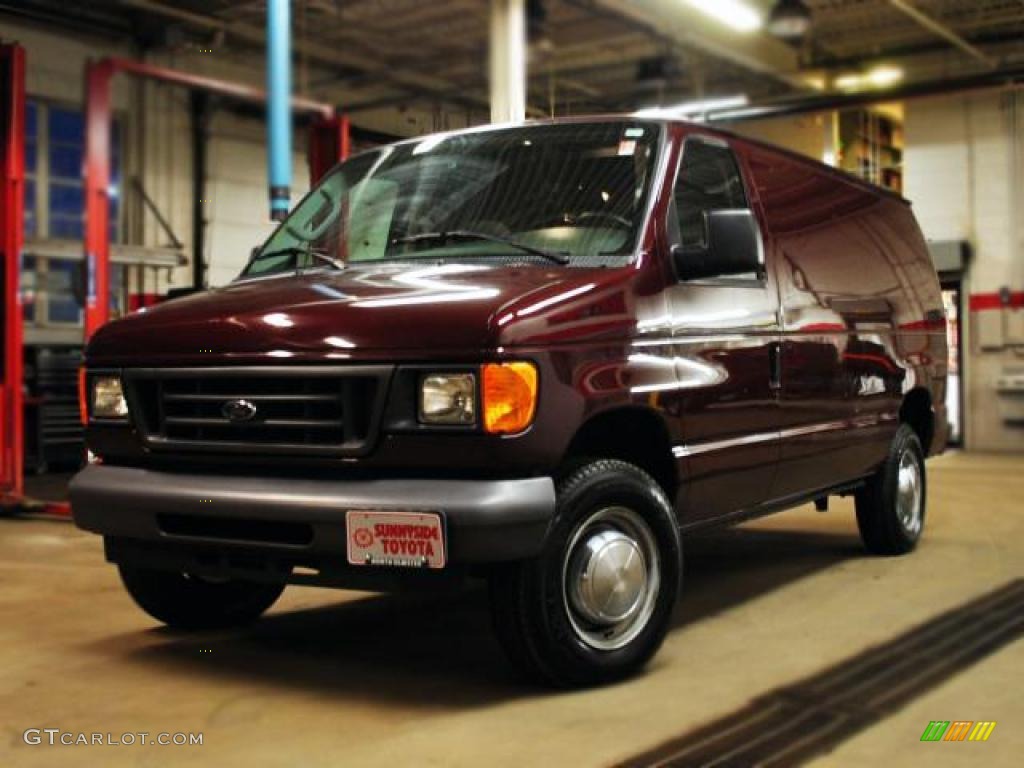 2006 E Series Van E250 Cargo - Toreador Red Metallic / Medium Flint Grey photo #2