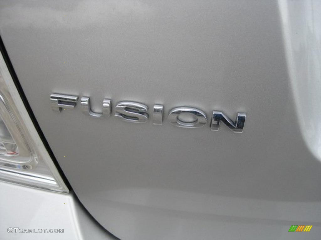 2008 Fusion SE - Silver Birch Metallic / Charcoal Black photo #17