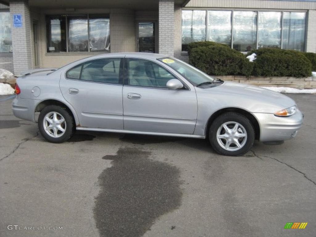 2000 Alero GL Sedan - Silvermist / Neutral photo #6