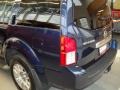 Navy Blue Metallic - Pathfinder LE 4x4 Photo No. 5
