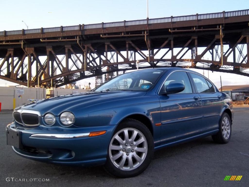 Pacific Blue Metallic 2002 Jaguar X-Type 2.5 Exterior Photo #45291569