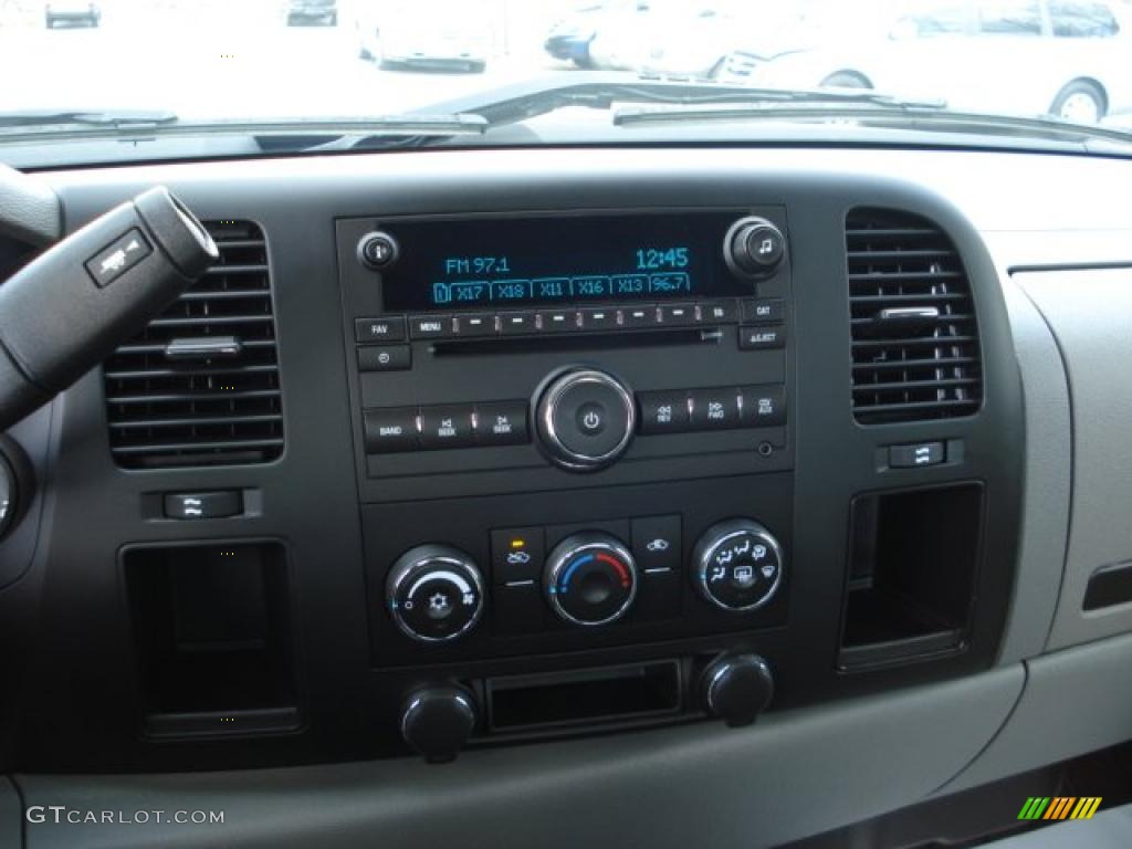 2009 GMC Sierra 1500 Work Truck Extended Cab Controls Photo #45294617
