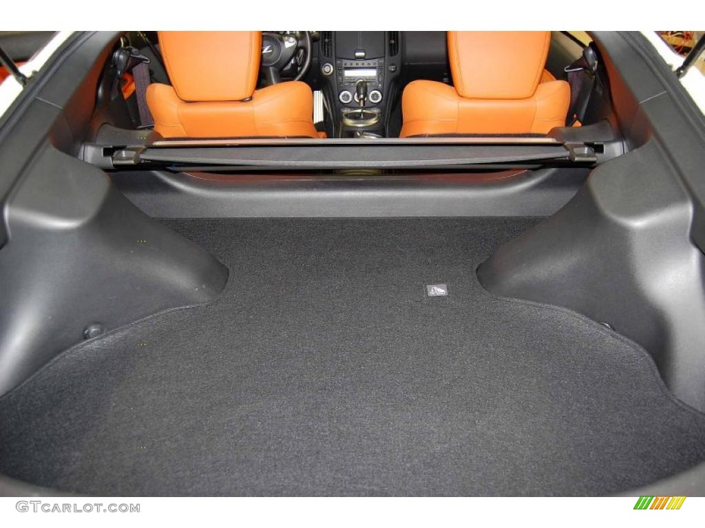 2010 Nissan 370Z Sport Touring Coupe Trunk Photo #45294961
