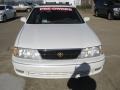 1999 White Diamond Pearl Toyota Avalon XLS  photo #2