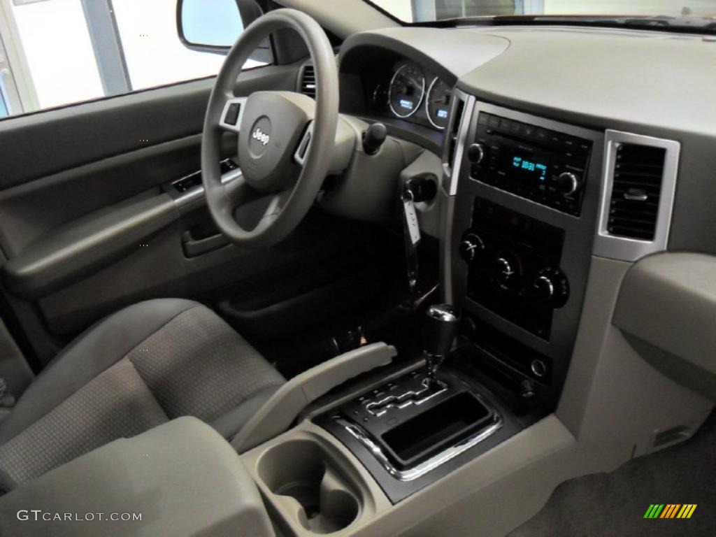 2008 Grand Cherokee Laredo - Red Rock Crystal Pearl / Khaki photo #21