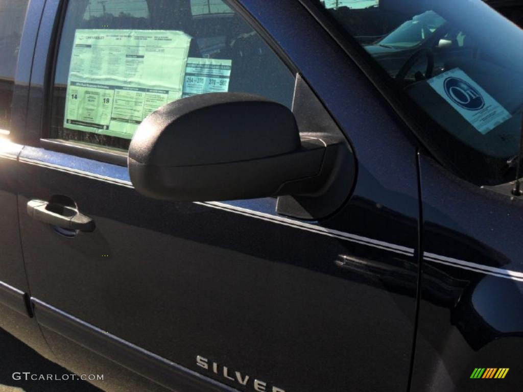 2011 Silverado 1500 LS Crew Cab - Imperial Blue Metallic / Dark Titanium photo #22