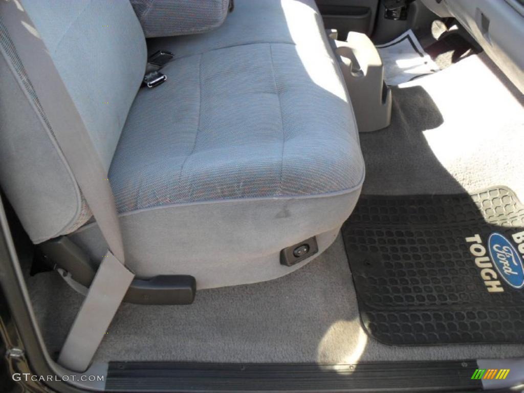 1997 F250 Regular Cab - Black / Medium Graphite photo #19