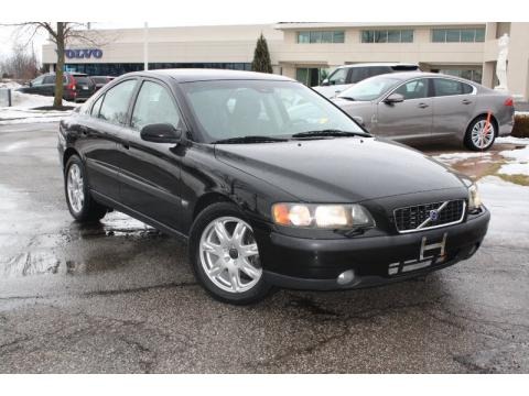 2003 Volvo S60 2.5T AWD Data, Info and Specs