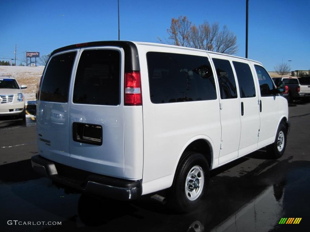 Summit White 2010 Chevrolet Express LT 2500 Passenger Van Exterior Photo #45304485