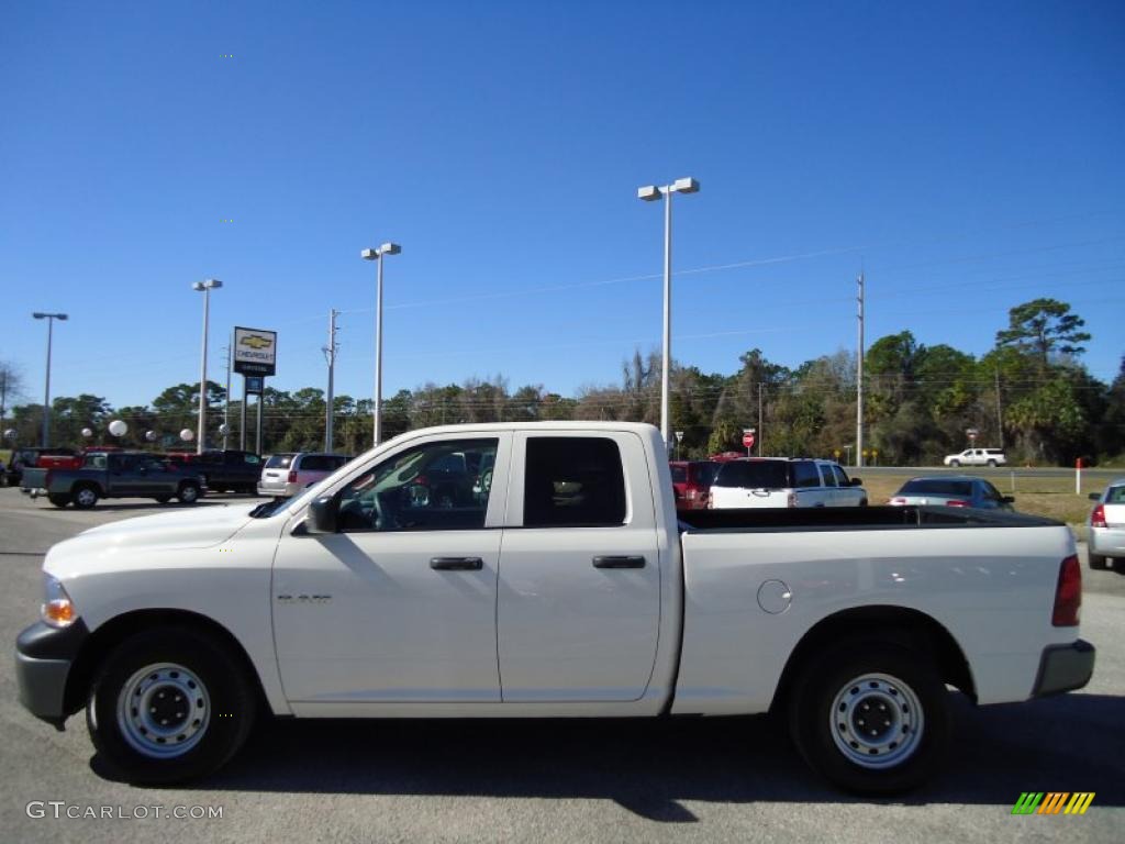 2009 Ram 1500 ST Quad Cab - Stone White / Dark Slate/Medium Graystone photo #2