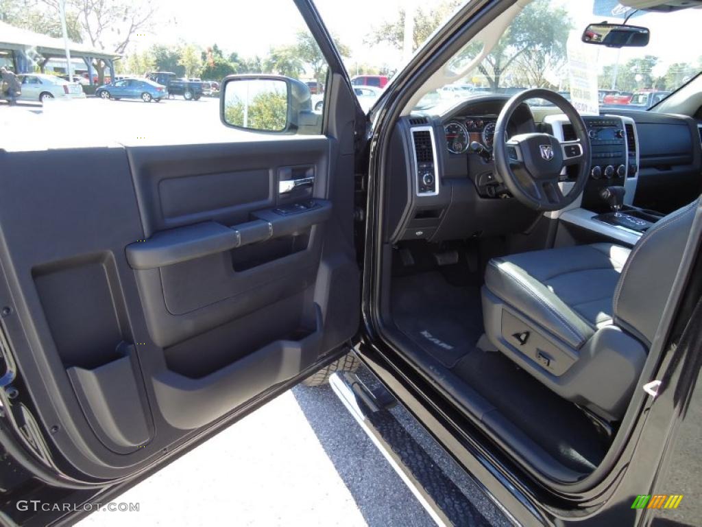 2009 Dodge Ram 1500 R/T Regular Cab Dark Slate Gray Door Panel Photo #45306777